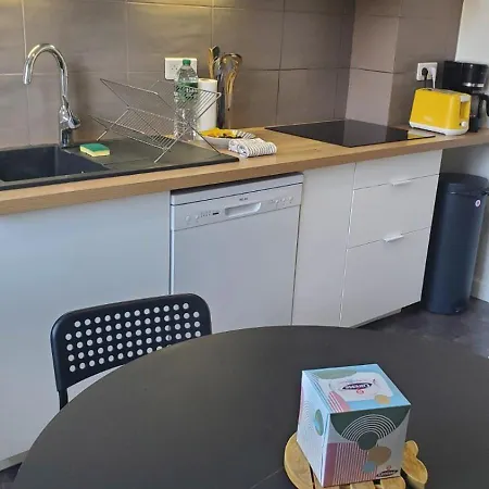 Apartment Le Capucine - T4 *